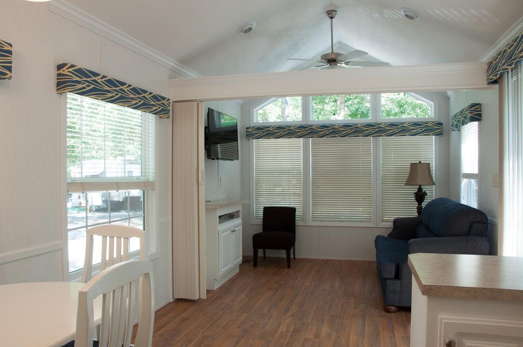 Sea Pines Loft Cottage 7 Swainton エクステリア 写真
